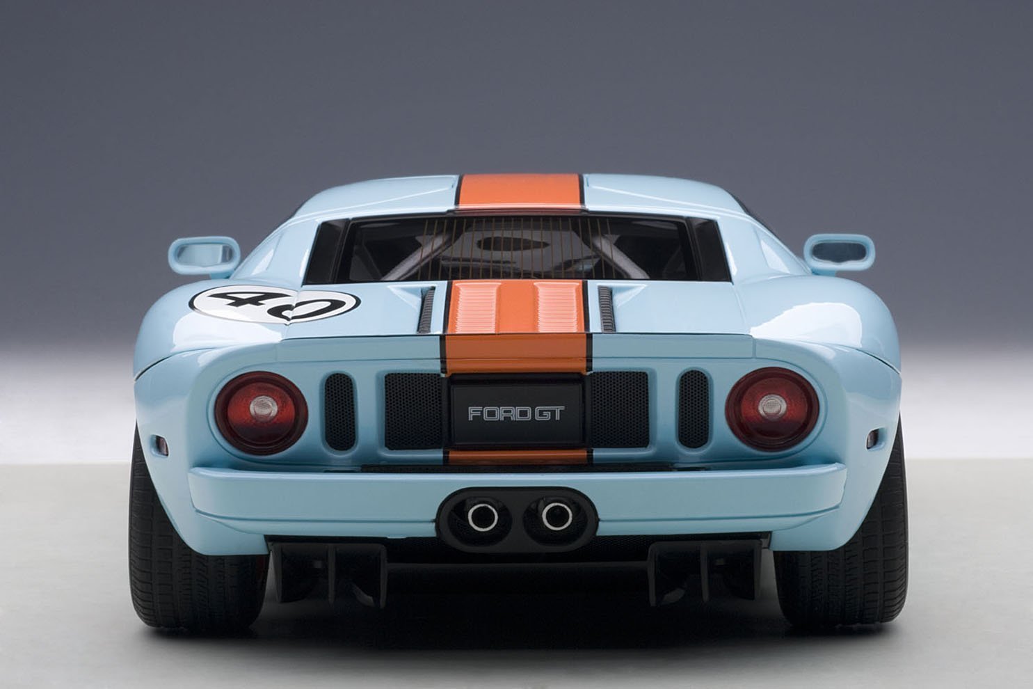 Amazon | AUTOart 1/18 フォード GT (ガルフ・カラー #40) 完成